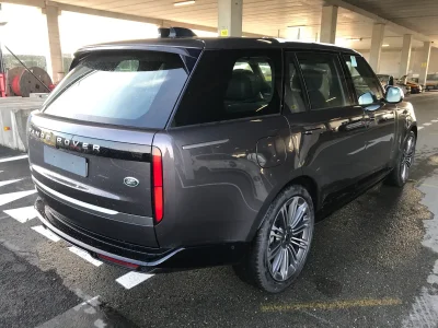 2022 RHD Land Rover Range Rover LWB P400 HSE AWD 3.0L Turbo Gas 8-Speed AT 400bhp