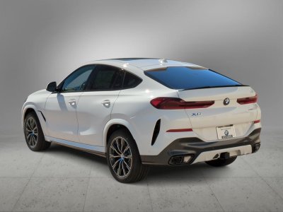 New 2026 BMW X6 xDrive40i