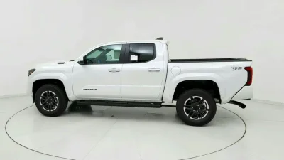 New 2025 Toyota Tacoma Hybrid TRD Sport