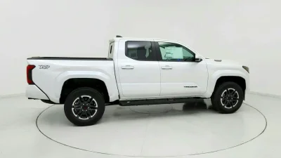New 2025 Toyota Tacoma Hybrid TRD Sport