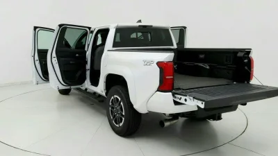 New 2025 Toyota Tacoma Hybrid TRD Sport