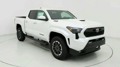 New 2025 Toyota Tacoma Hybrid TRD Sport