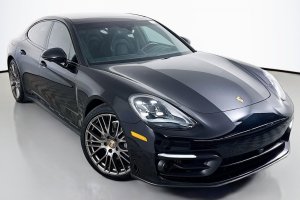 2023 Porsche Panamera 4