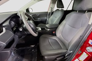 2024 Toyota RAV4 LE - Image 9