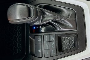 2024 Toyota RAV4 LE - Image 8