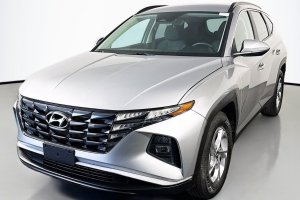 2022 Hyundai Tucson SEL - Image 3