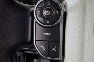 2017 Land Rover Discovery HSE - Image 6