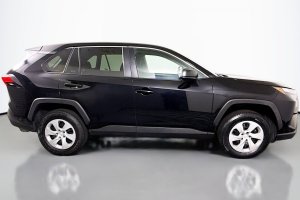 2024 Toyota RAV4 - Image 5
