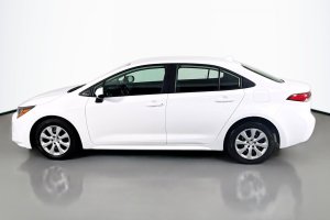 2025 Toyota Corolla - Image 4