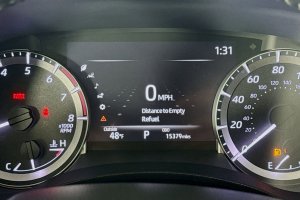 2025 Toyota Highlander - Image 8