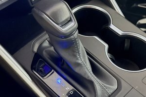 2025 Toyota Highlander - Image 10