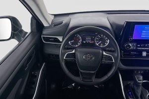 2025 Toyota Highlander - Image 9