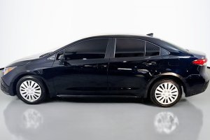 2025 Toyota Corolla - Image 4