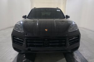 2024 Porsche Cayenne S - Image 2