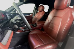 2024 Porsche Cayenne  - Image 8