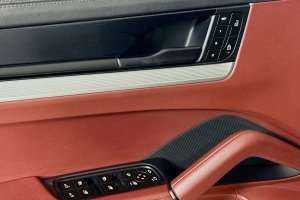 2024 Porsche Cayenne  - Image 10