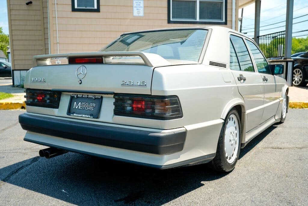 Mercedes-Benz 190-Class 190E