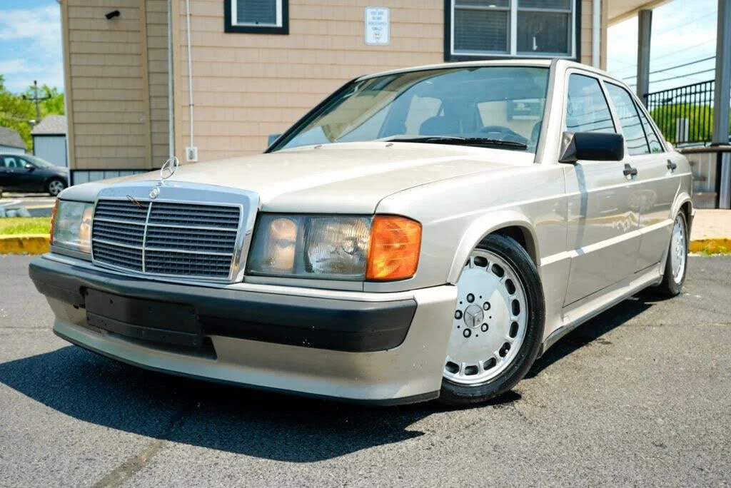 Mercedes-Benz 190-Class 190E