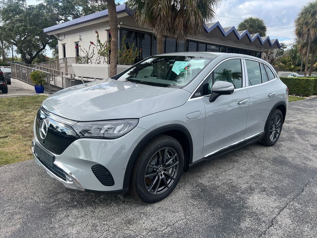 2024 Mercedes-Benz  EQE